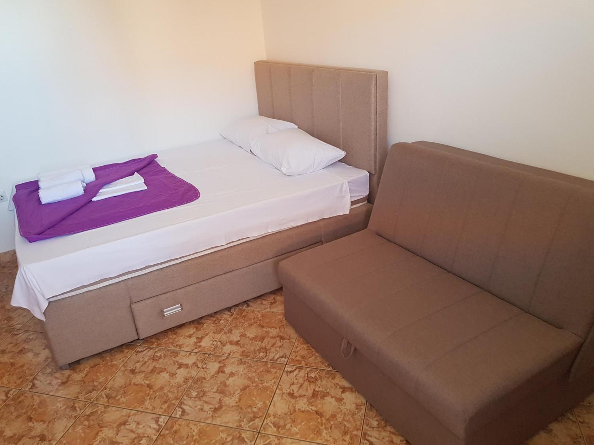 Apartments Drobni Pijesak Petrovac Phòng bức ảnh