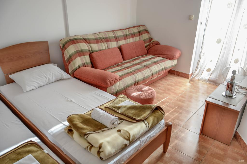 Apartments Drobni Pijesak Petrovac Ngoại thất bức ảnh